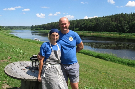 Naujenes pagastā aicina pa Daugavu braukt ar plostiem, laivām vai kuģīti